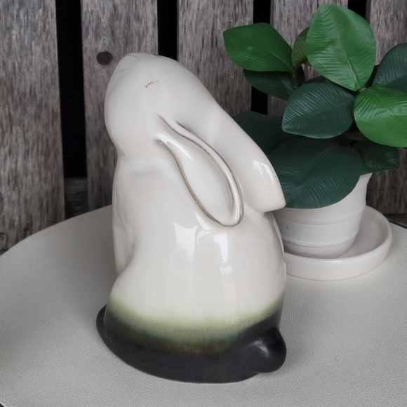 PIER 1 Ceramic Bunny Figurine in White and Black - Picture 6 of 12